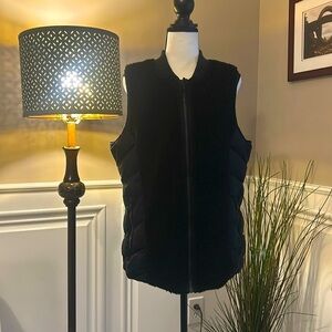 Athleta black fleece vest sz Large EUC